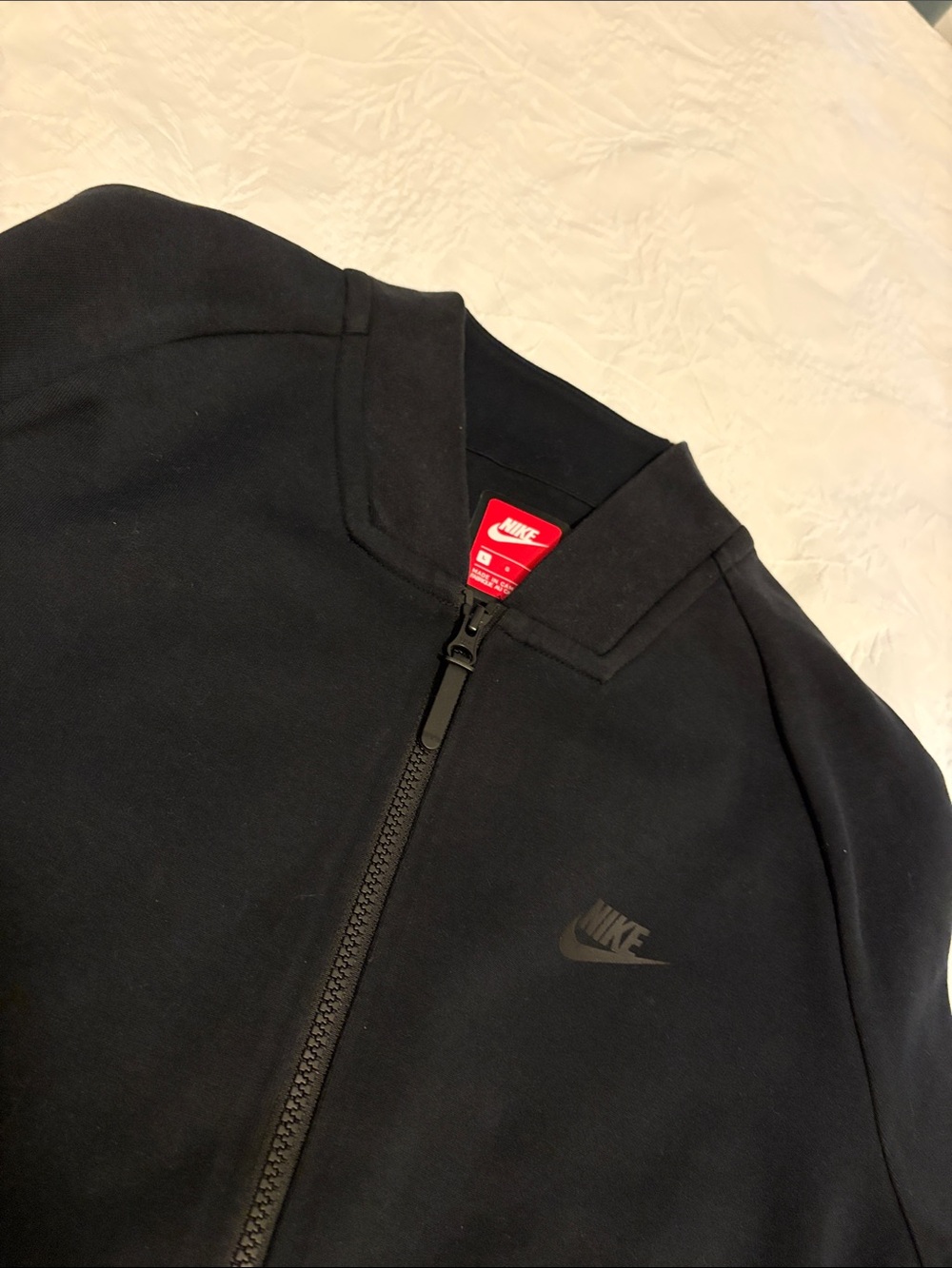 Nike Bomber Jacket - Picture 4 of 7